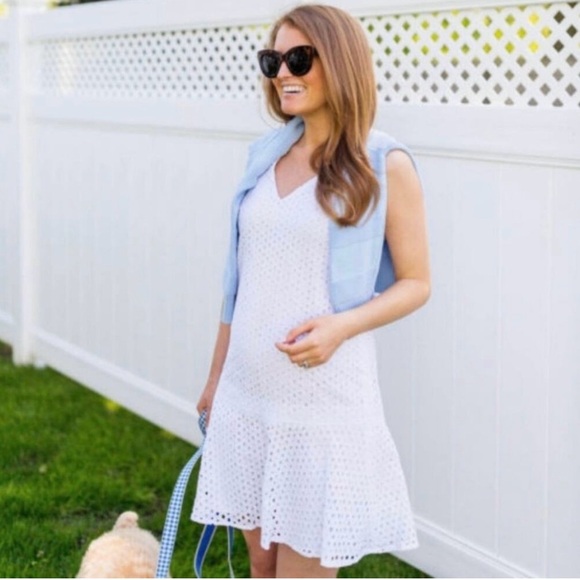 White Eyelet Crochet Peplum Sleeveless V-neck Dress Size Small Cottagecore - Picture 2 of 9